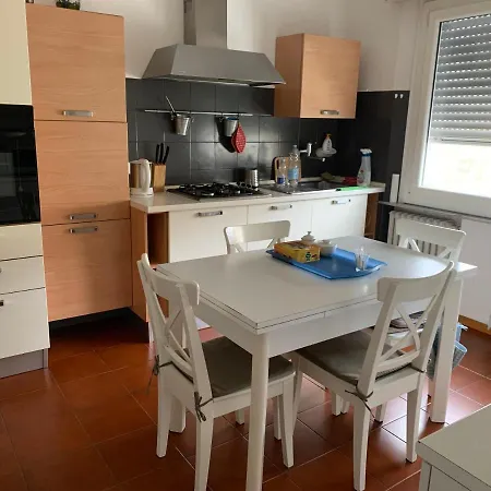 Golden Ravenna- Large In Center