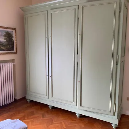 Golden Ravenna- Large In Center Apartament *