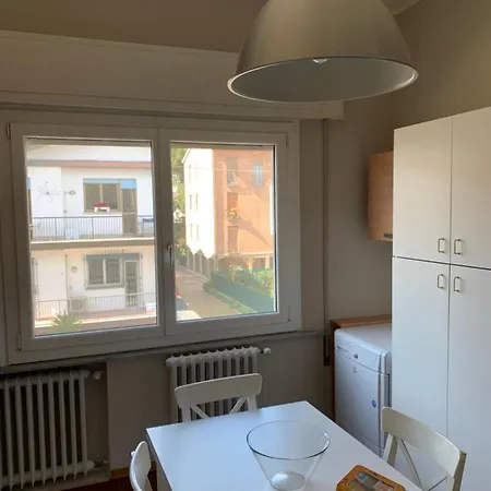 Golden Ravenna- Large In Center Rawenna