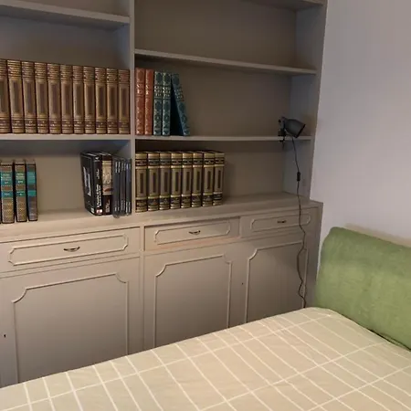 Golden Ravenna- Large In Center アパート