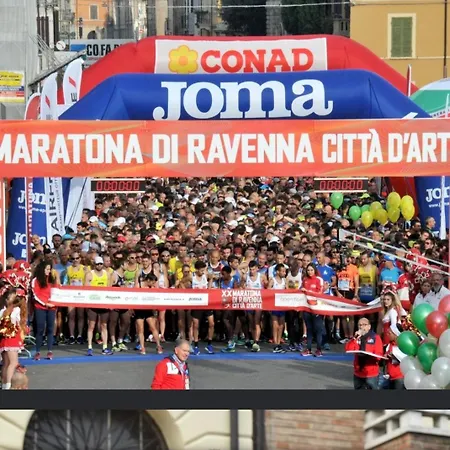 アパート Golden Ravenna- Large In Center *